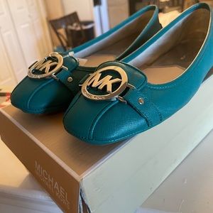 Brand new Michael Kors flats. Women size 7